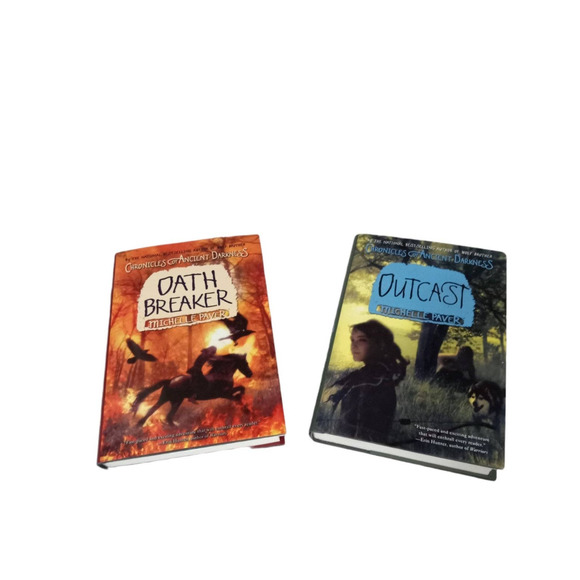 2 Michelle Paver Chronicles of Ancient Darkness books - Picture 1 of 4